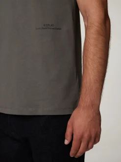 T-Shirt im Regular Fit