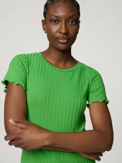 T-Shirt im Shaped Fit