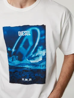 T-Shirt im Slim Fit BOXT