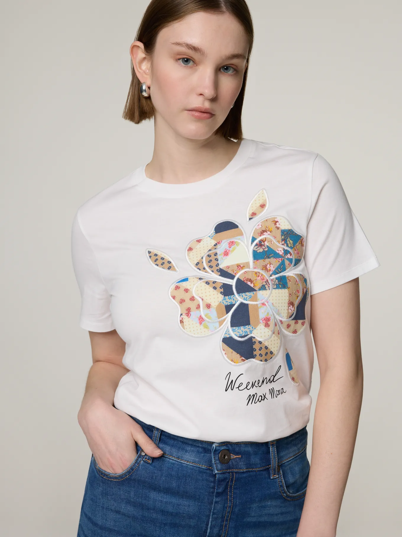 T-Shirt mit Aufnäher VELLO