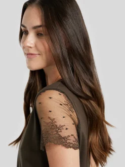 T-Shirt mit Spitzen Kurzarm