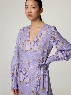 Wickelkleid aus Leinen