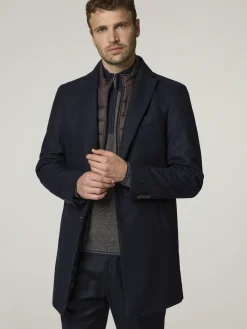 Wollmantel mit Blende