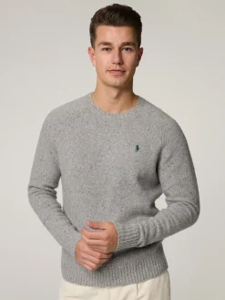 Wollpullover mit Seide